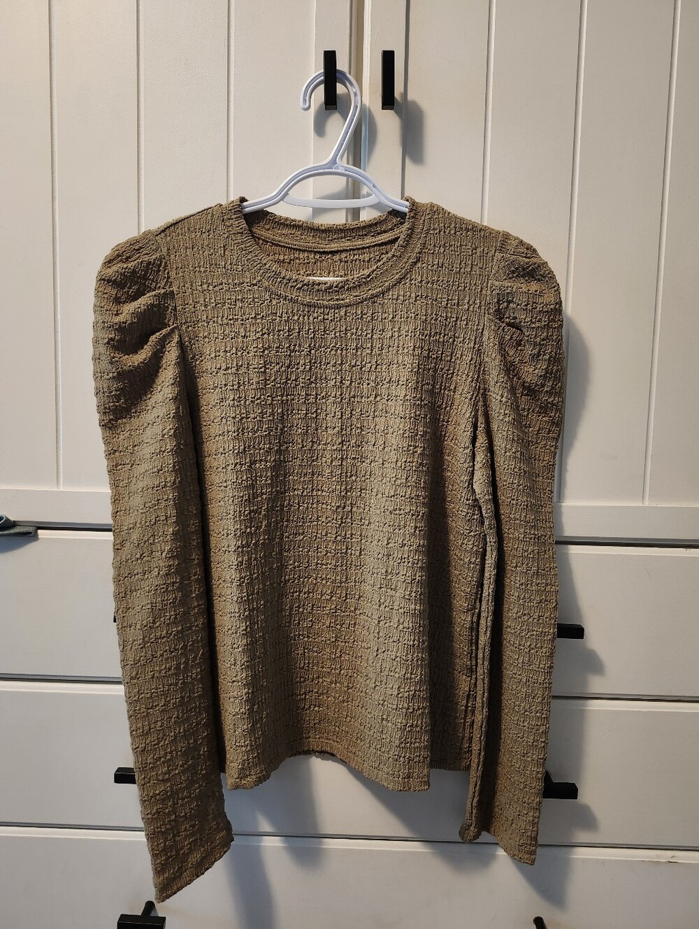 Textured Puff-Sleeve Long Sleeve Top - Taupe Sz S